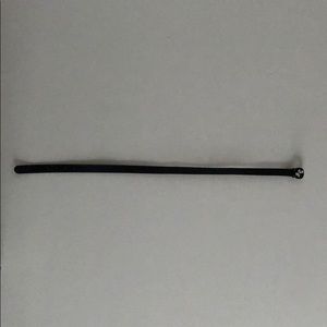 I am selling a boys child’s Gucci belt